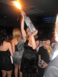beckys_bender_champagne