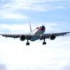 Pilots land blind while airport tower goes silent