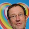 Health Lottery jackpot increases; 32Red launches Barcode Bonus; Hills lose mobile head