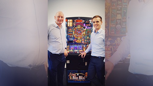 Game-Payment-Technology¹s-John-Rozek-(L)-and-Greg-Wood