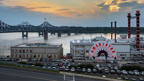 bomb-threat-draws-emergency-responders-to-ameristar-casino_small