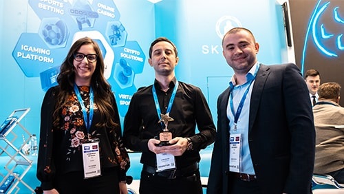 ultraplay-brings-two-awards-after-ice-london