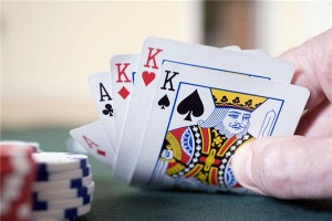 Everest-Poker-adds-four-new-players-to-its-pro-team