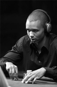 Phil-Ivey-does-it-big-this-weekend-nets-$476K