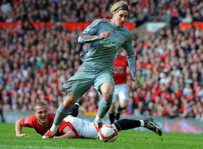 Torres leaves Vidic grounded