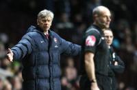 arsene wenger annoyed