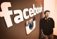 Facebook acquires Instagram for $1B