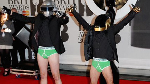 paddypower-bamboozle-o2-security-at-mastercard-brit-awards-featured