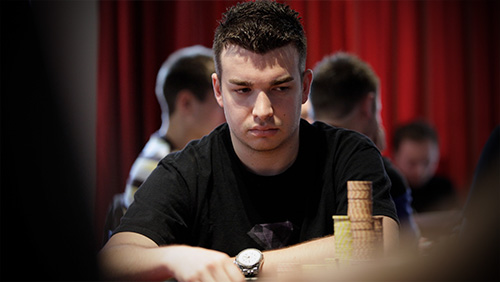 Live Tournament Round Up: Chris Moorman Closes in on his First Major Live Title at the LAPC