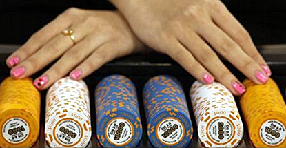 macau-casino-croupiers