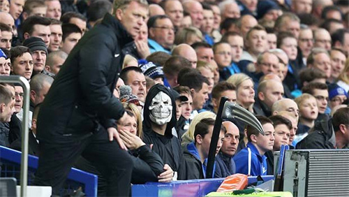 Paddy Power Pull Grim Reaper Stunt at Goodison Park