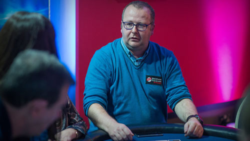 Main Event Travel: Solving Problems for Poker Players
