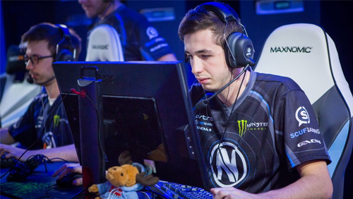 Kenny "KennyS" Schrub Wins eSports Player of the Year at The 2015 Game Awards