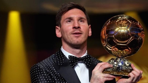 Lionel Messi Wins The FIFA Ballon d’Or For a Record Fifth Time