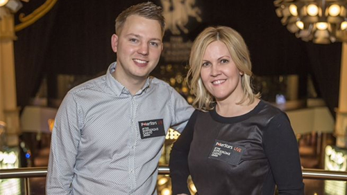 Hippodrome Casino Forms Pro Team; Signs Kelly Saxby and Chris Gordon