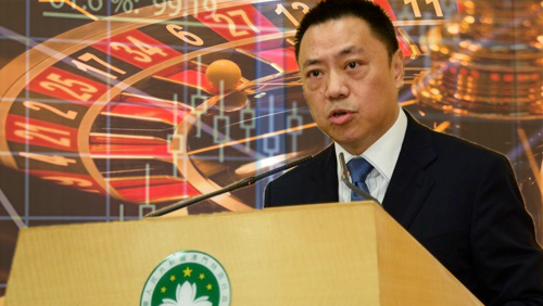 Lionel Leong backs Macau govt GGR forecast for 2016