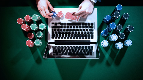 3-Barrels: PKR Open Live Casino; PokerStars Roll Out Spin & Go Holiday Promotion; iPoker Upset MTT Regs