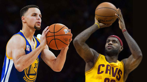 Warriors Tip Off as Favorites Against Cavaliers in 2017 NBA Finals