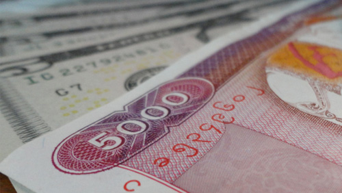 China freezes 1,000 Myanmar bank accounts linked to gambling
