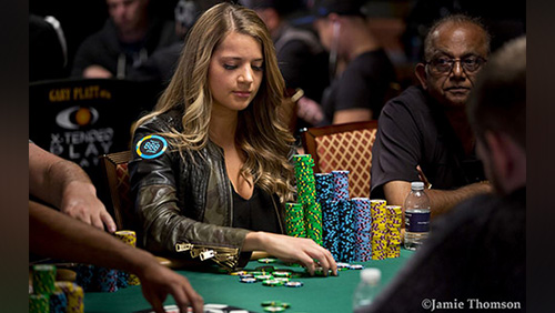 Poker routines episode #4 888Poker Ambassador Sofia Lovgren