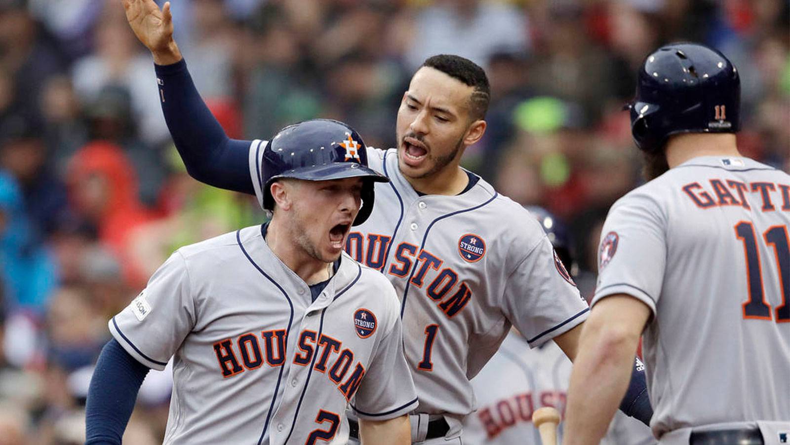 Astros listed as small favorites to repeat as World Series Champs