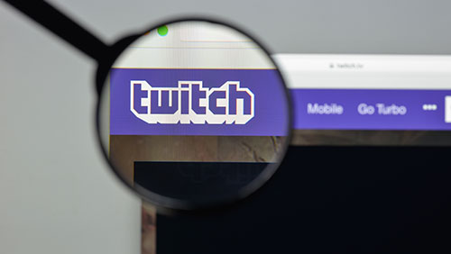 Skin and Scorn: Phantoml0rd sues Twitch on Valentine’s Day