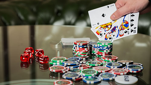 Tap Tap Tap: the prodding of live poker tournament pain