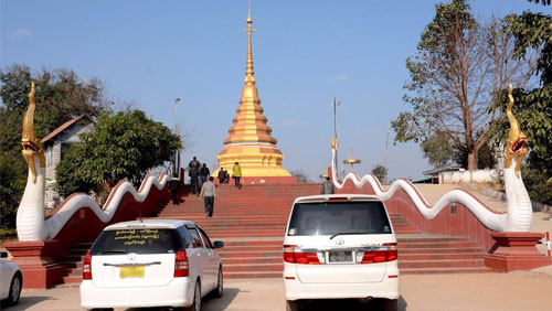 Insurgents attack Myanmar border casino: report