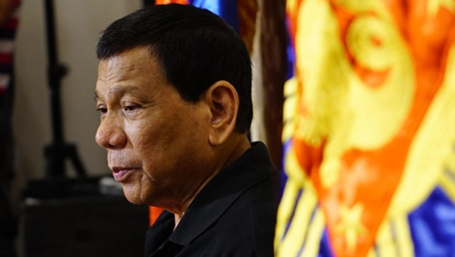 Philippine prez sacks gov’t lawyer over casino permit