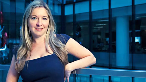 Victoria Coren-Mitchell returns to poker, complains about the shot clock