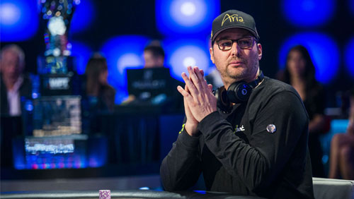 Phil Hellmuth proves why he's the Poker Brat during the WSOP