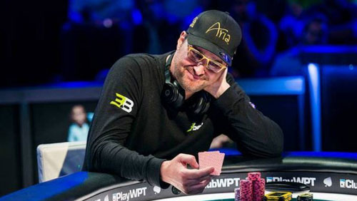 Phil Hellmuth scolded during the WSOP for being Phil Hellmuth