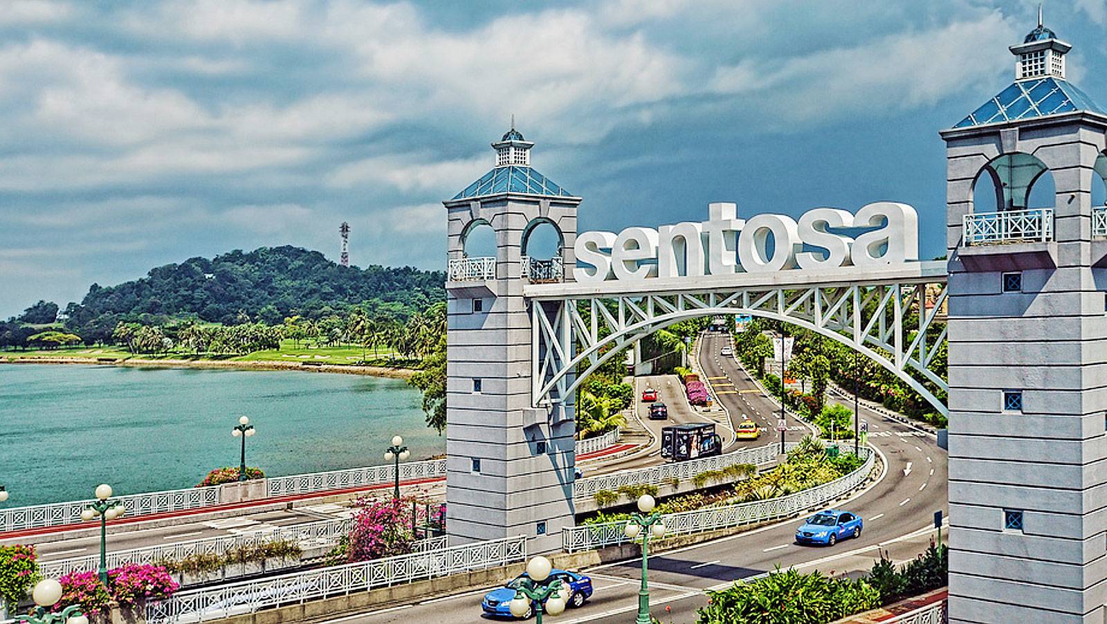 Genting Singapore sees profits rise, revenue fall