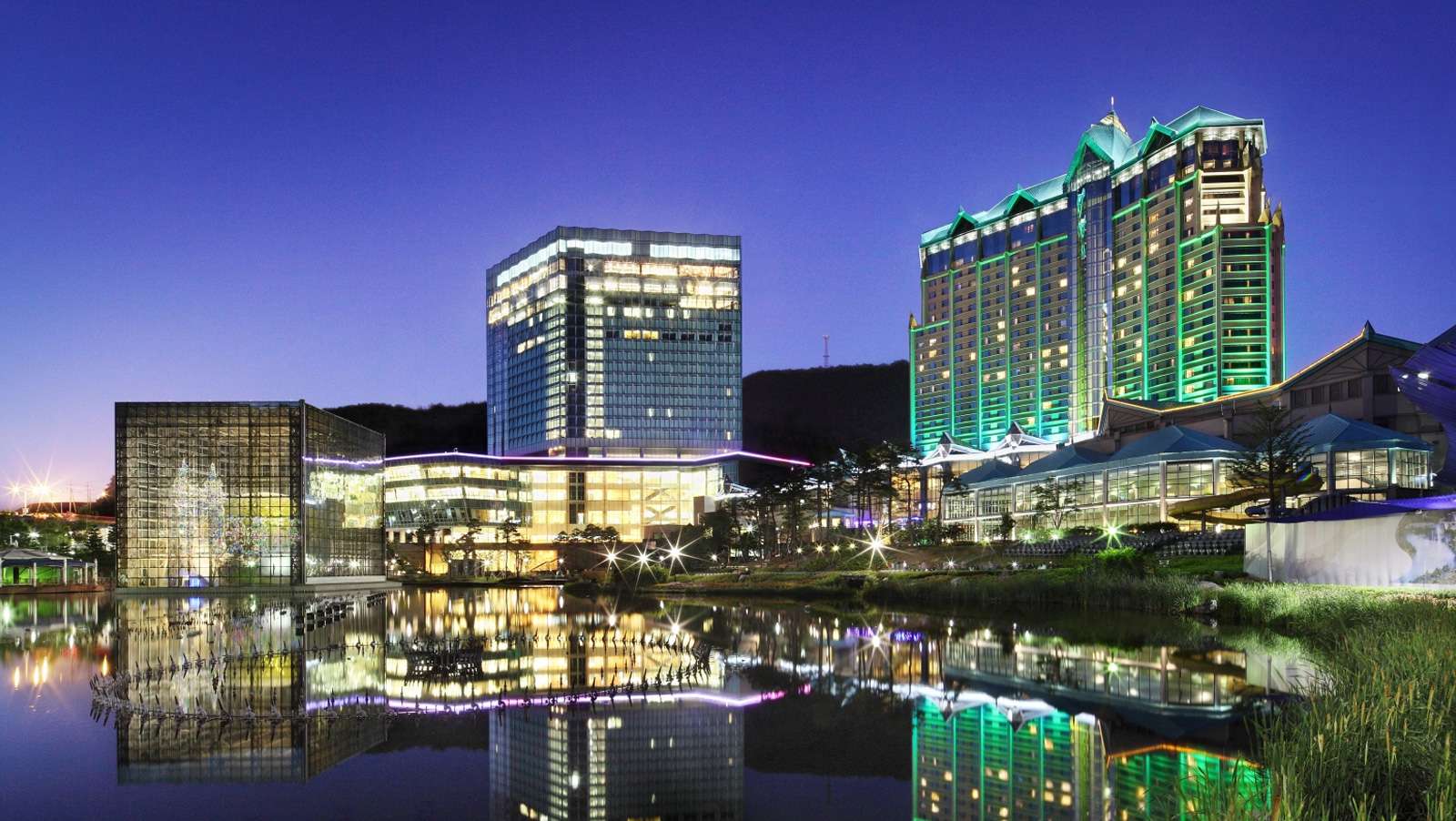 Kangwon Land sees Q2 profits fall 14%