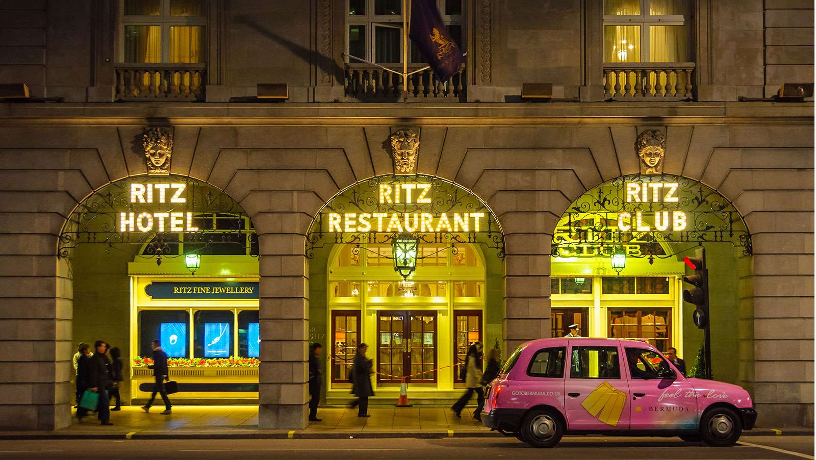 London's Ritz Hotel Casino reports huge losses