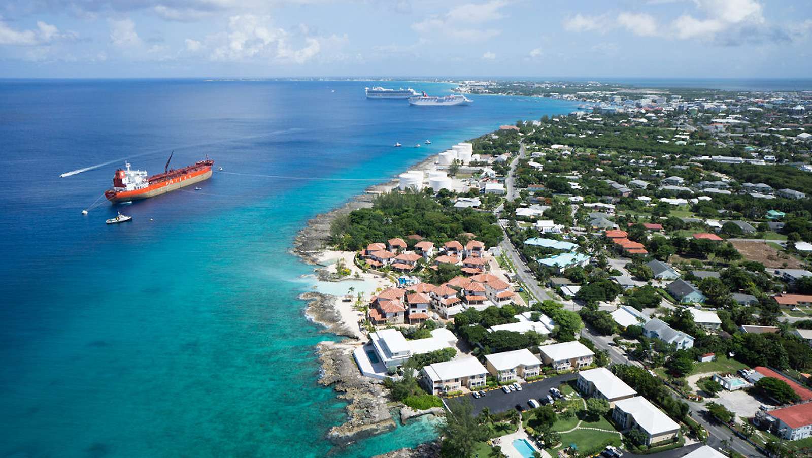 Cayman Islands look to clean up image, stop illegal gambling