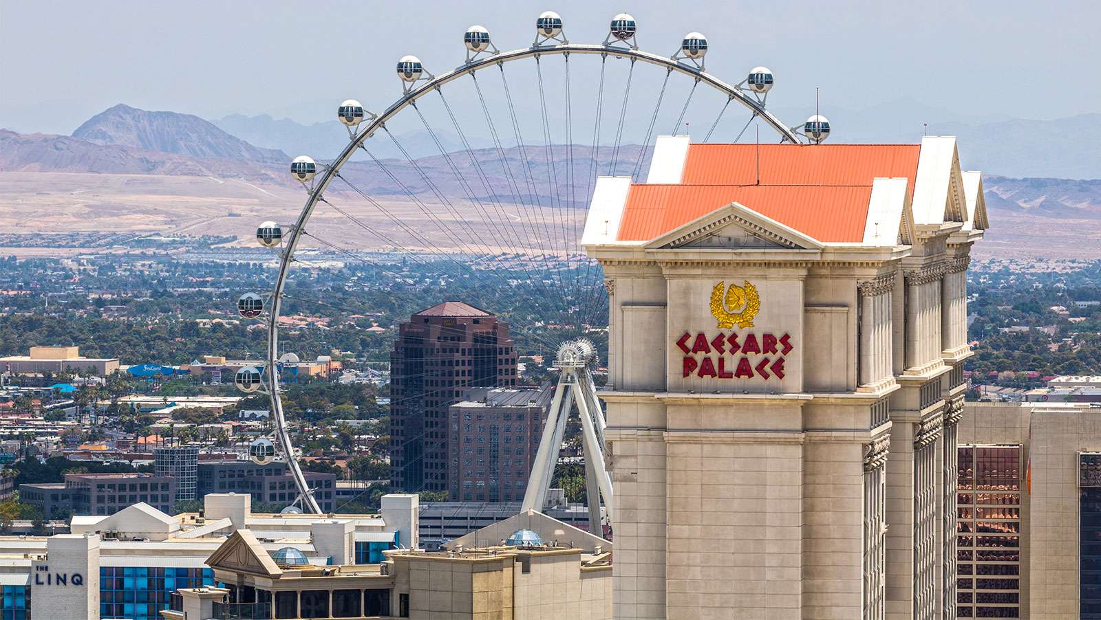 MGM/Caesars said to be talking possible merger