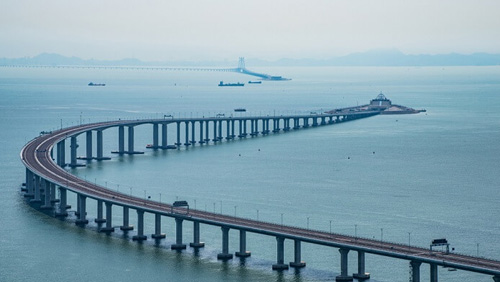 Guangdong officials won’t let tourists use the HKZM bridge for short trips