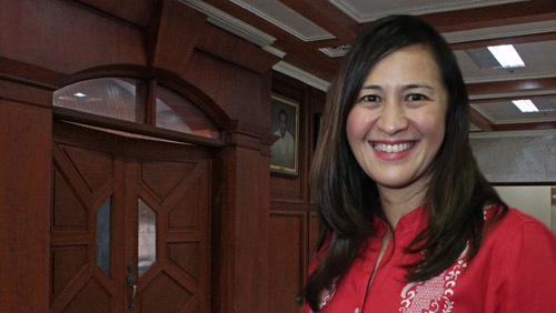 Quezon City vice mayor gets tough on locals gambling