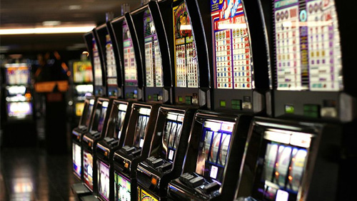 William Hill begs for rent discount ahead of FOBT stake cut