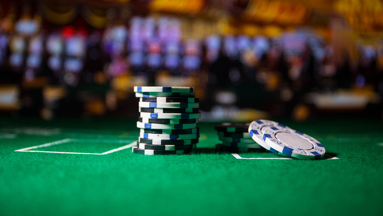 wsop-review-ensan-commands-main-event-final-table-gates-sammartino-involved