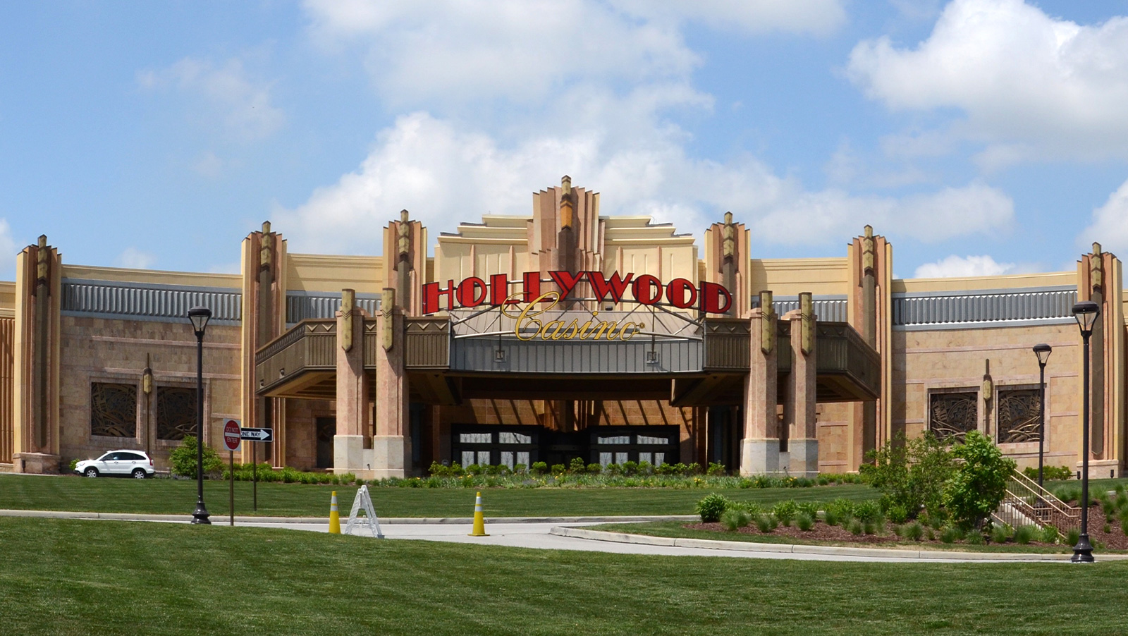 hollywood casino toledo ohio jobs