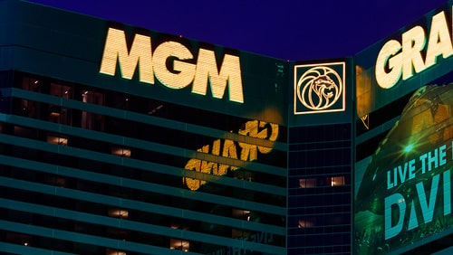 mgm-resorts-calls-off-share-buyback-plan