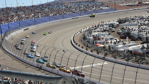 harvick-favored-for-wednesday-night-nascar-race