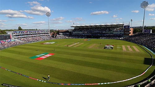 cricket-to-return-to-uk-but-remains-under-covid-19-cloud-min