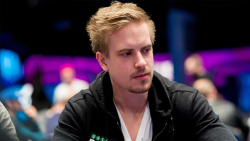 viktor-blom-lead-poker-central-super-high-bowl-online-series