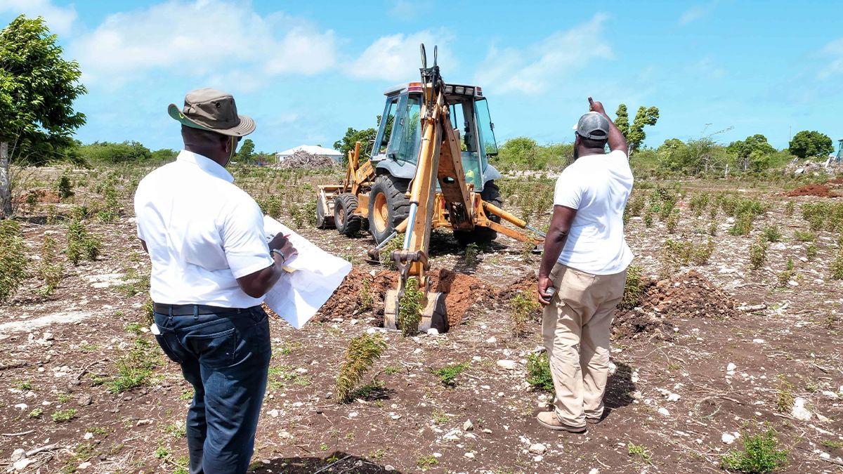 Princes-Foundation-and-Calvin-Ayre-Foundation-award-Barbuda-Housing-Contract-to-Local-Contractor-ft