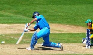 MS-Dhoni-retires-from-international-cricket