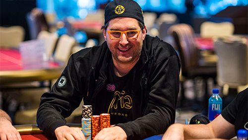 Phil-Hellmuth-edges-out-Antonio-Esfandiari-in-opening-heads-up-duel