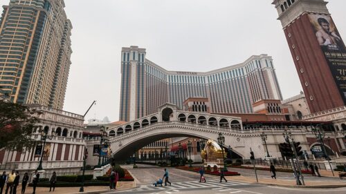 las-vegas-sands-given-reprieve-in-12-billion-lawsuit